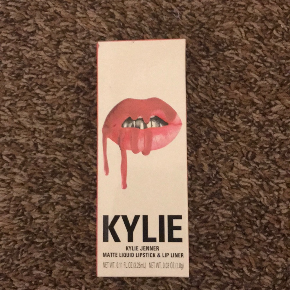 Kylie Lip Kit In High Maintenance